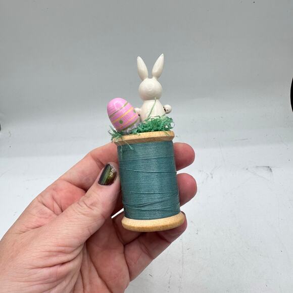 Tiny Easter Assemblage Holiday Decor - Wooden Spool with Bunny - Picture 4 of 6